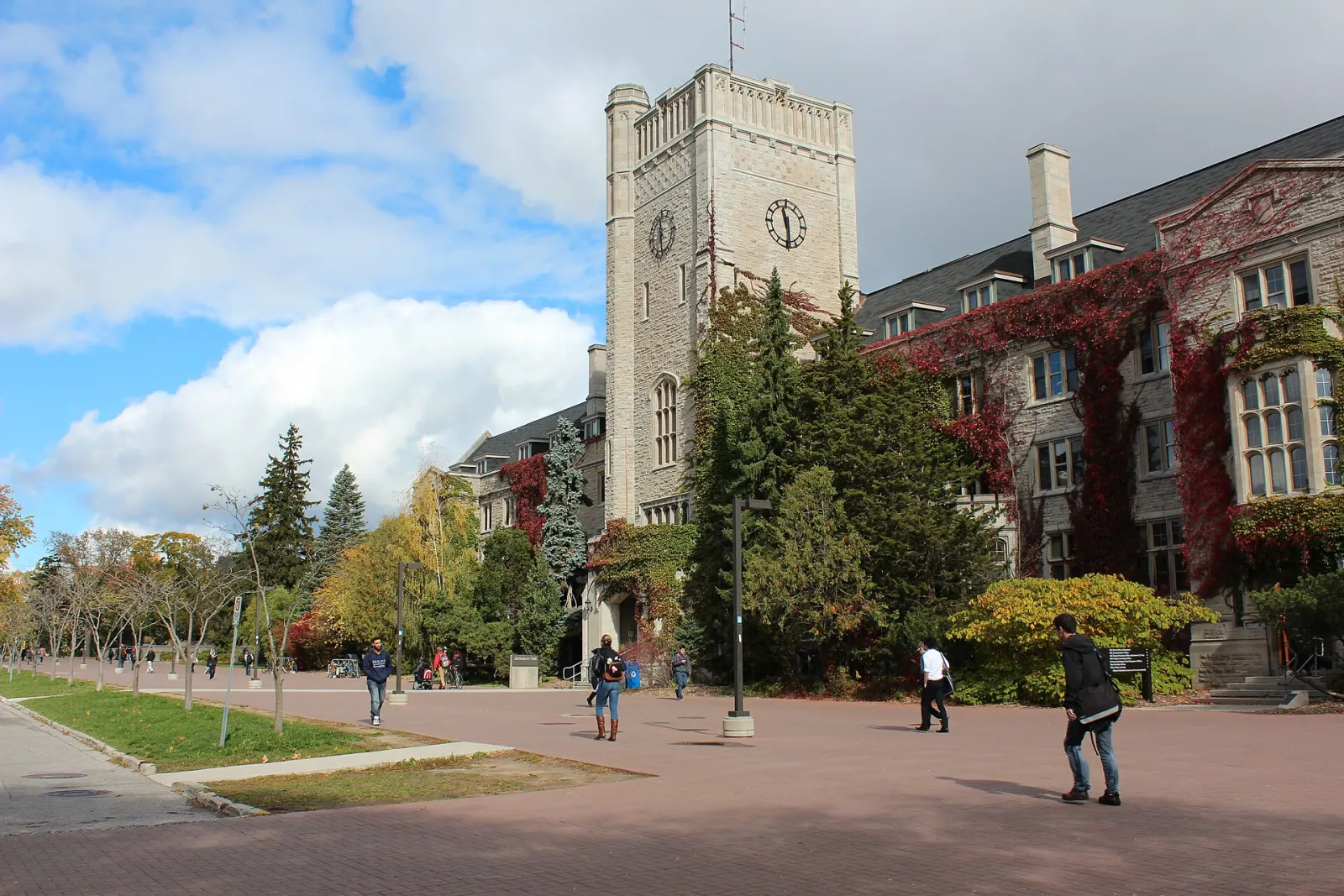 Johnston Hall at the University of Guelph